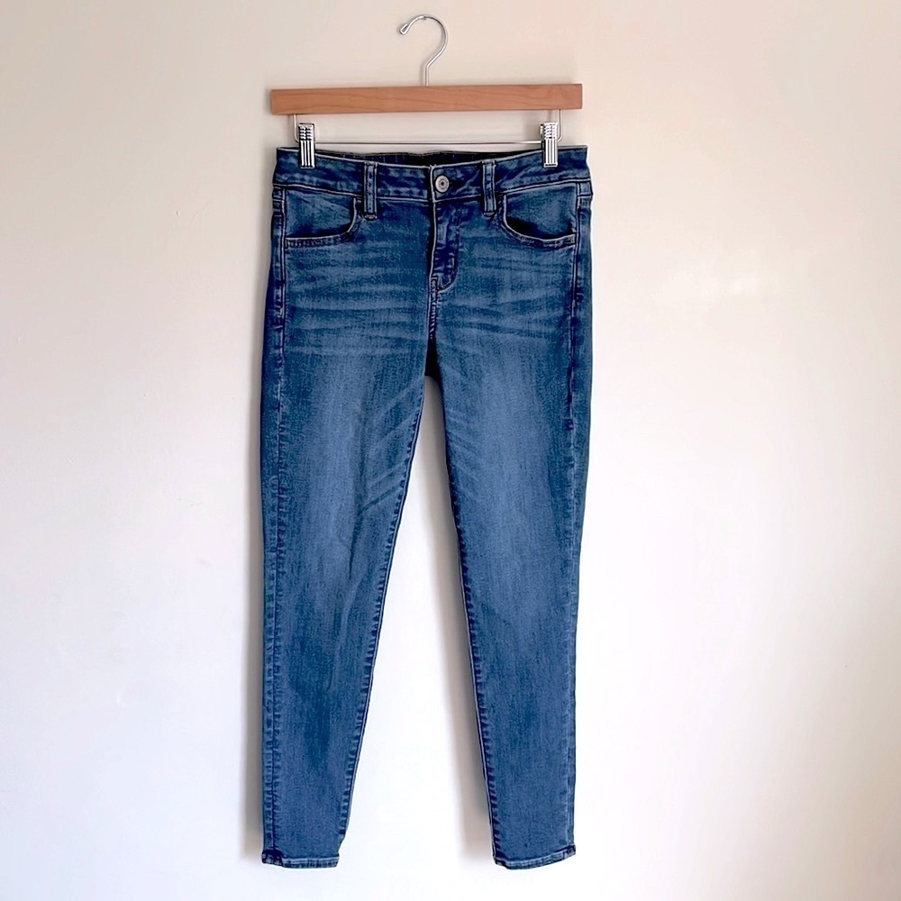 American Eagle 8.5” Rise Jeggings